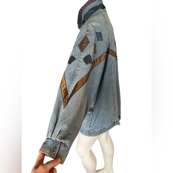 Falls Creek Vintage Denim Jacket - Picture 3 of 10